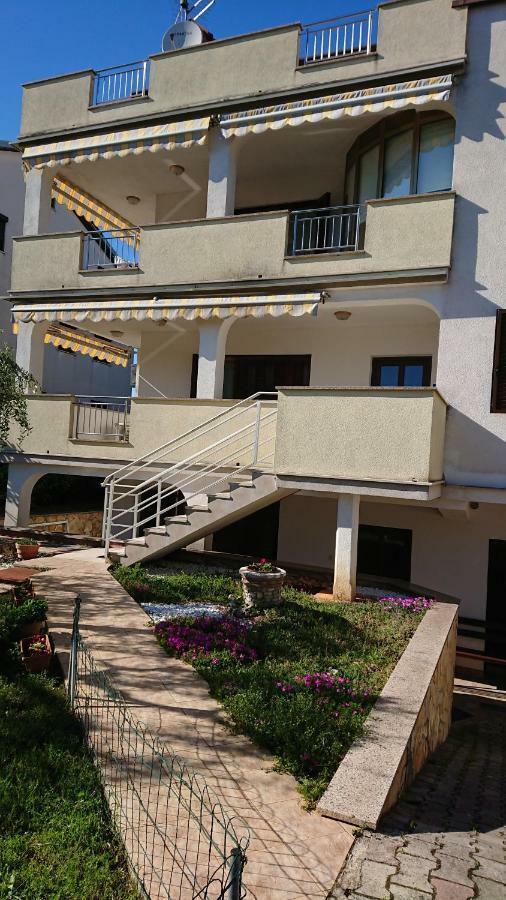 Apartamento App Lov Umag Exterior foto